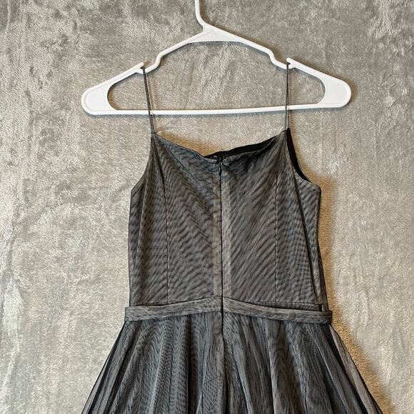 Alexia Admor Sz 4  Black and White Tulle‎ Sleeveless Dress Women's - Picture 5 of 6